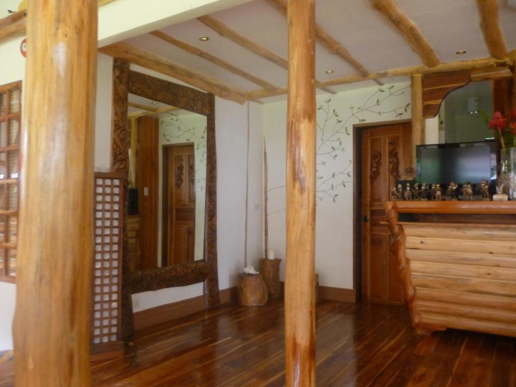 Palo Alto Bed & Breakfast Puerto Princesa Екстер'єр фото