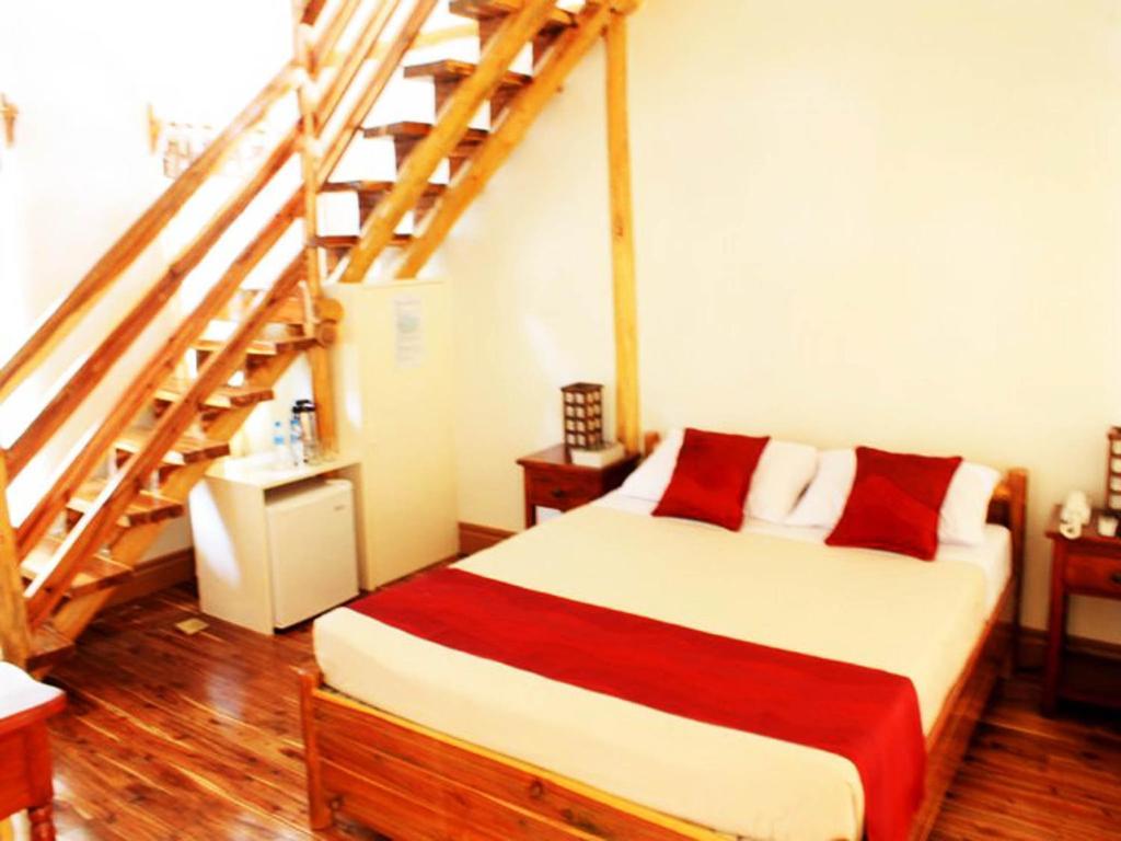 Palo Alto Bed & Breakfast Puerto Princesa Номер фото